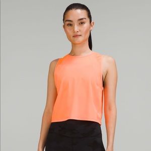 Sculpt Cropped Tank Top